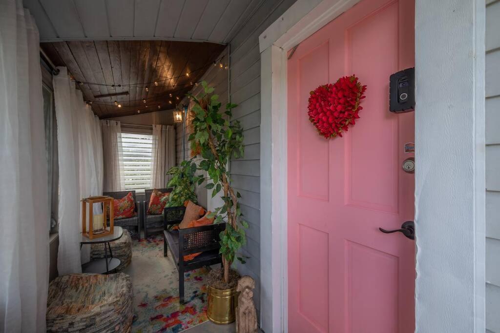 Vibing In The Heights/Breweries/Food/Petfriendly Villa Tampa Exterior photo